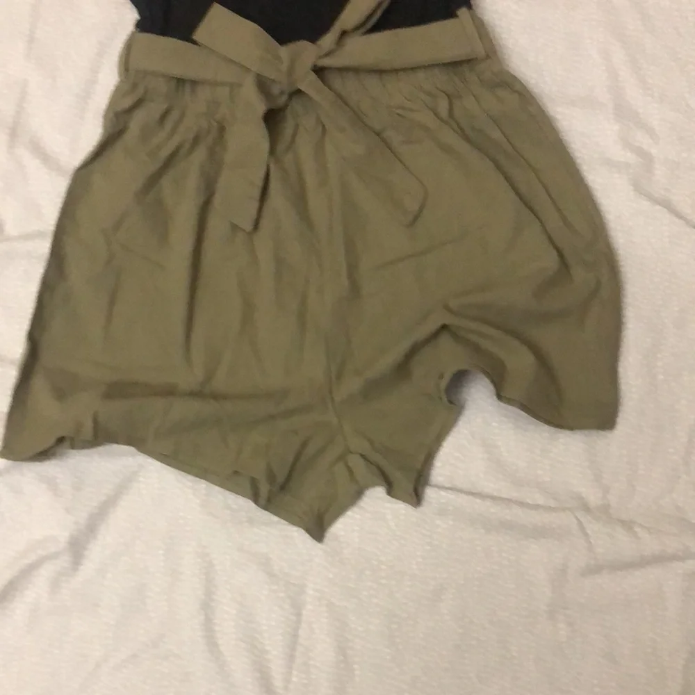 NWT PatPat WOMEN SKort ,
One Size medium 
One size small 
Sold separate - Picture 6 of 14